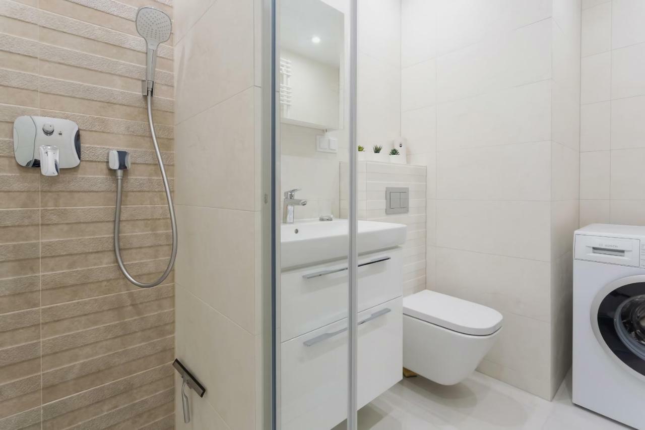Apartments Poznan Niedzialkowskiego By Noclegi Renters Kültér fotó