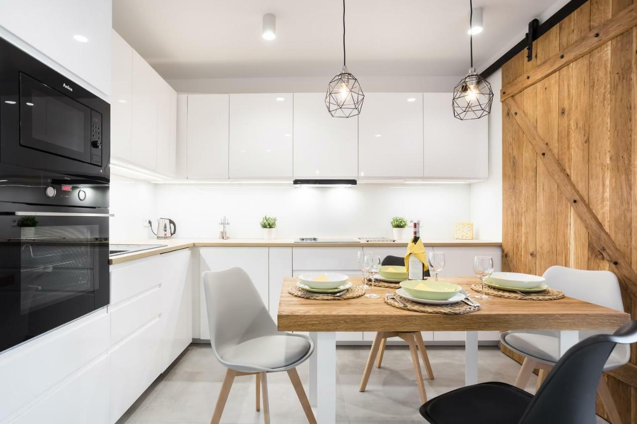 Apartments Poznan Niedzialkowskiego By Noclegi Renters Kültér fotó
